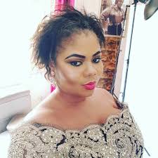 Video Gifty Osei weeps over manager squandering her money