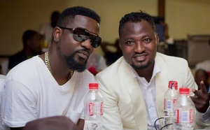 Funny Face Challenges Sarkodie In FIFA 18 Game